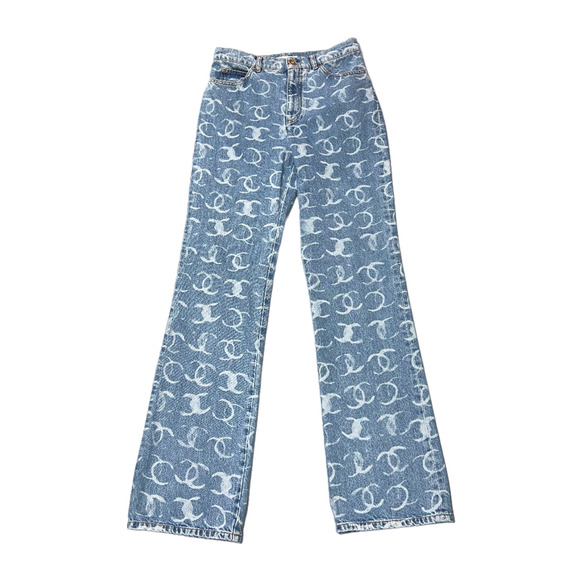 Chanel 23B Runway Light Blue Denim White CC Printed Logo Sequin Regular Jeans 38 - Picture 2 of 16
